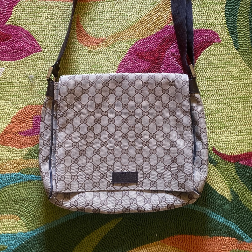 Gucci Messenger Bag